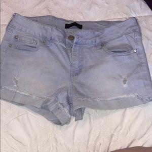 Light washed shorts